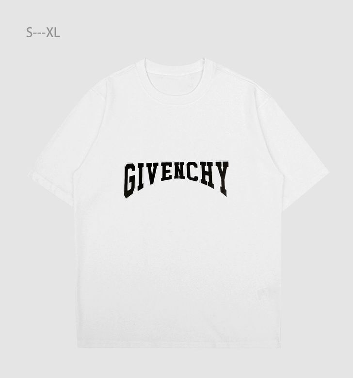 Givenchy T 1q 0617
