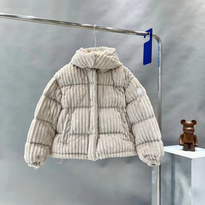 Moncler sz0-2 26yr06