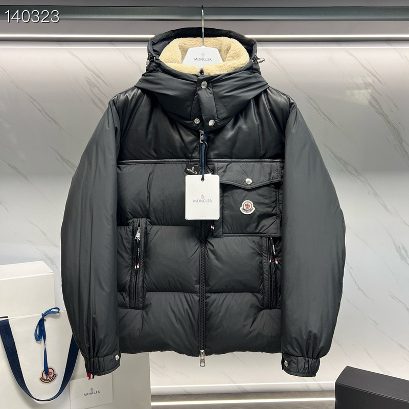 Moncler sz1-6 26yr89