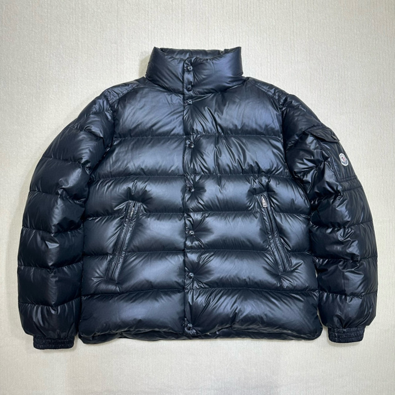Moncler sz1-5 26yr185