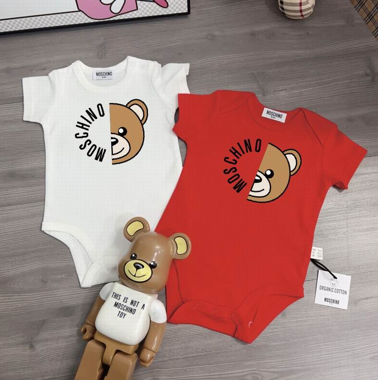 Moschino sz59 66 73 80 85 90 06