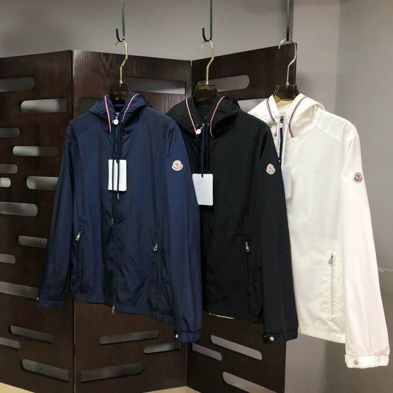 Moncler sz1-5 8qx200