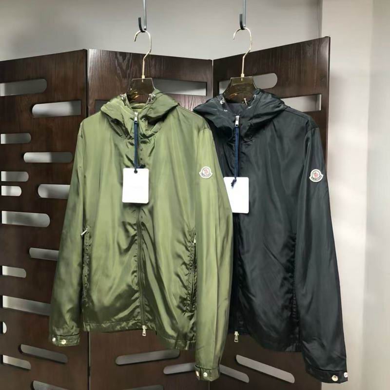 Moncler sz1-5 8qx208