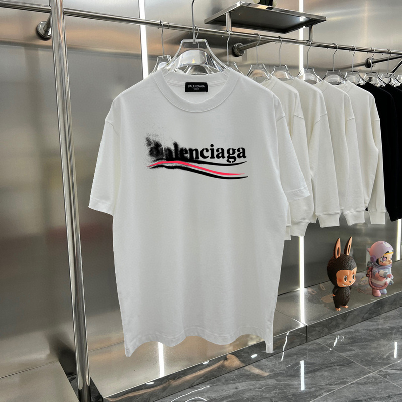 Balenciaga T snt 0424