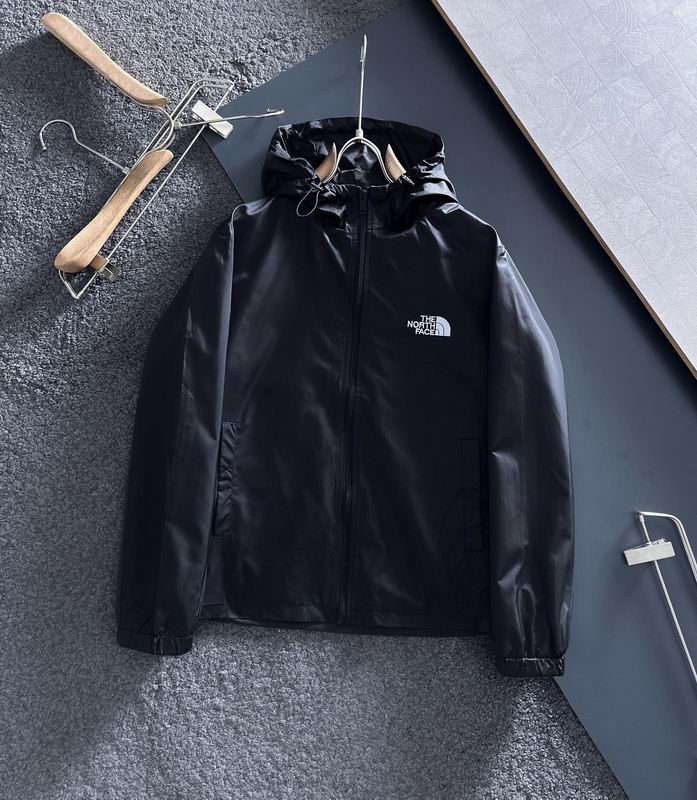The North Face ׼п 1025