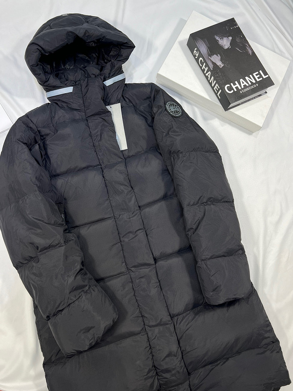 Canada Goose S-XL 26yr18