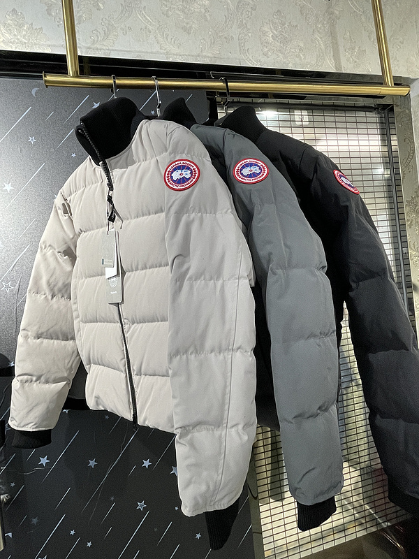 Canada Goose S-2XL 26yr37