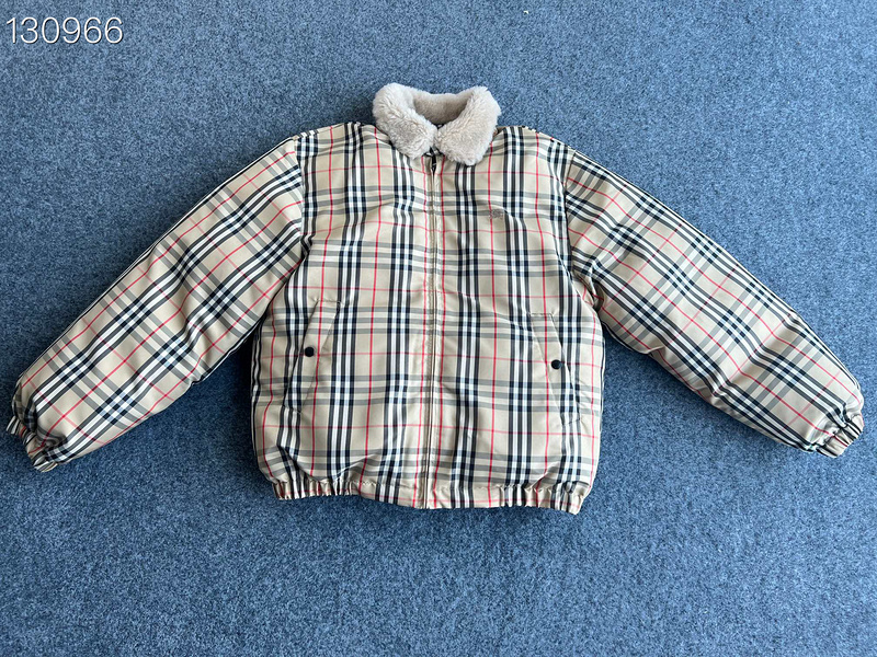 Burberry S-XL 26yr03