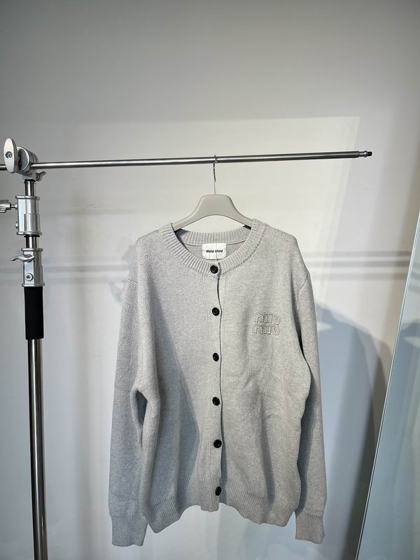 Miumiu S-L  aztx8833