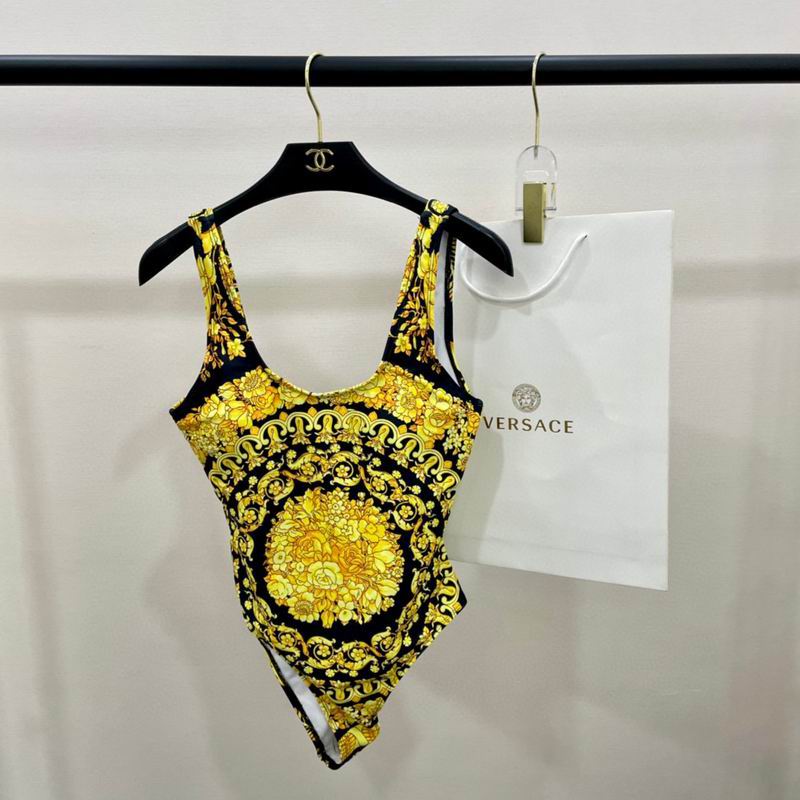 Versace S-XL 136