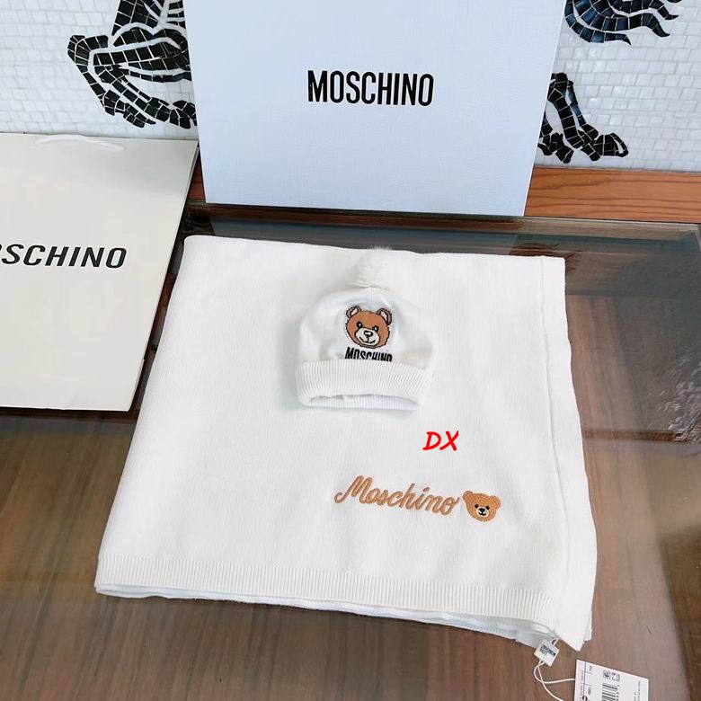 Moschino Blanket Hat 29