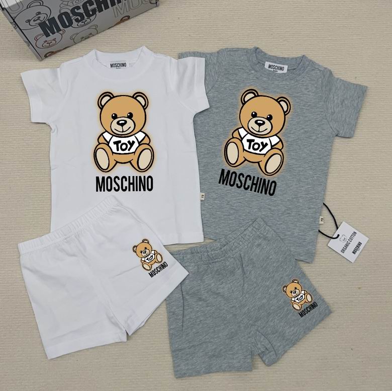 Moschino sz73-100 83