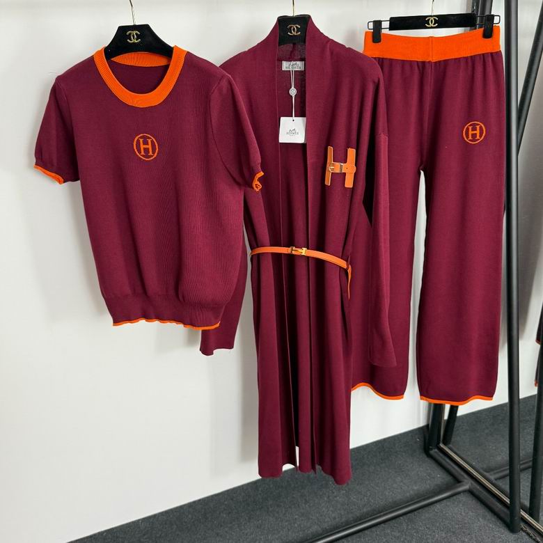 Hermes Uniform 12