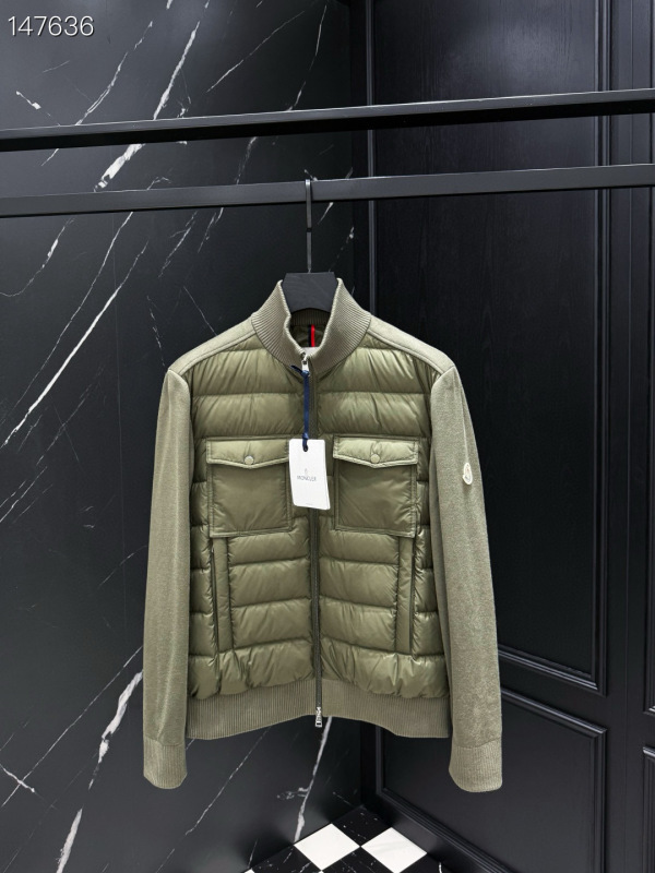 Moncler sz1-5 26yr113