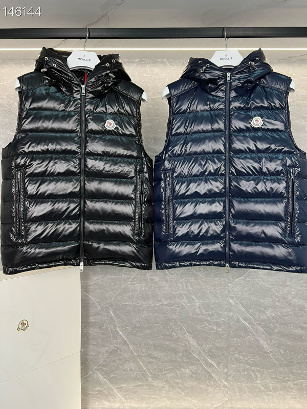 Moncler sz1-5 26yr116