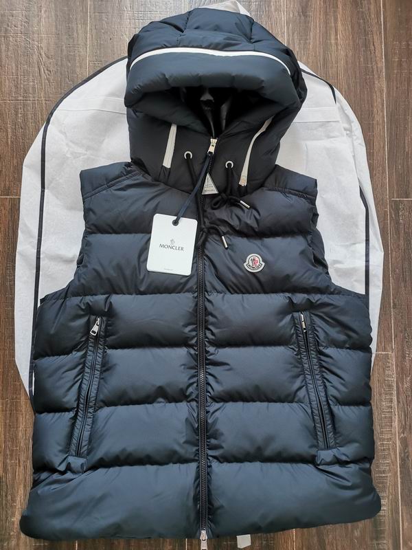 Moncler sz1-5 24cr115