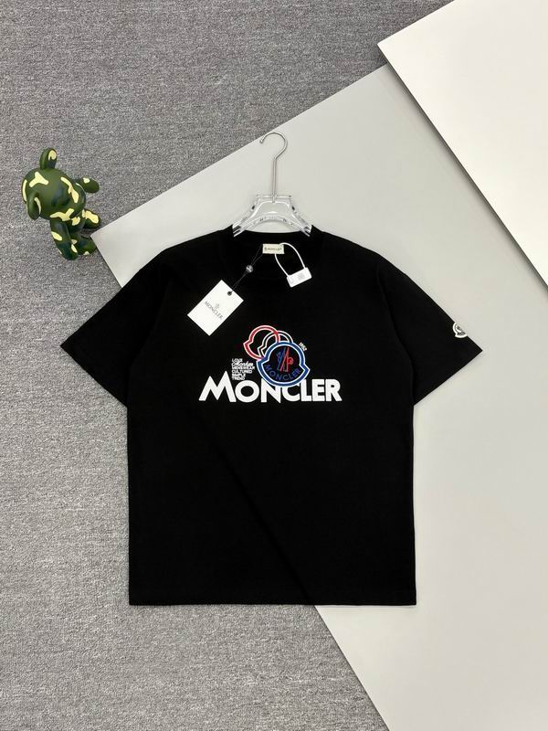 Moncler S-XL m6tx03
