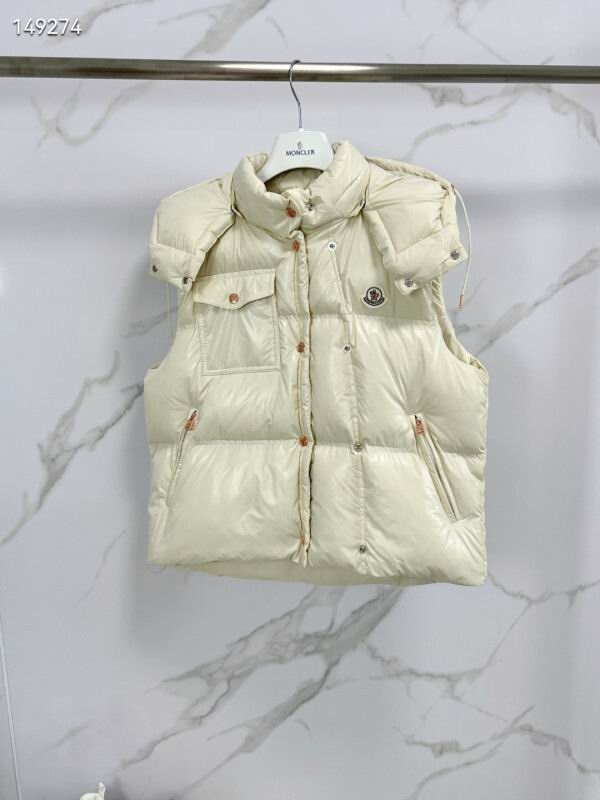 Moncler sz1-3 26yr224