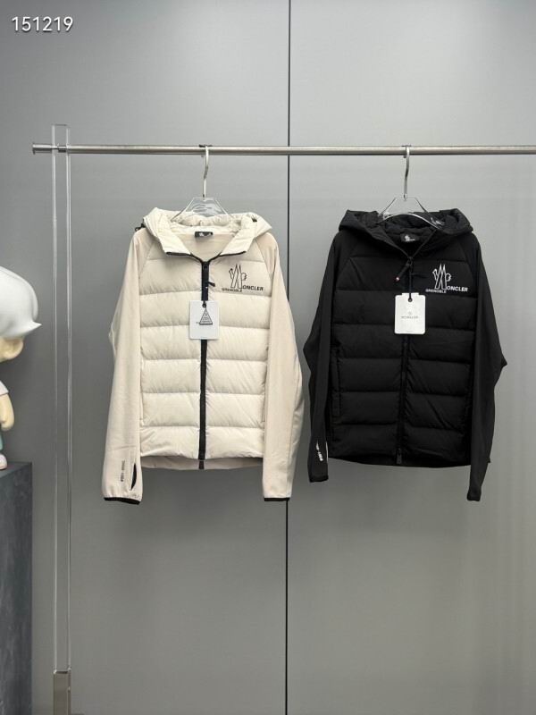 Moncler S-XL 26yr290