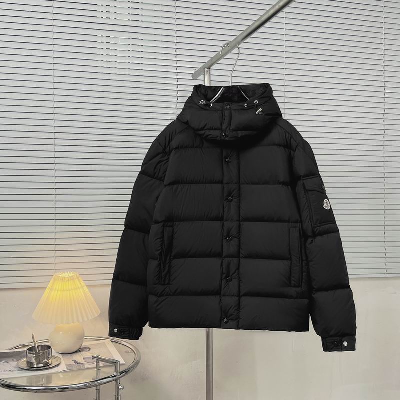 Moncler sz1-5 attr70