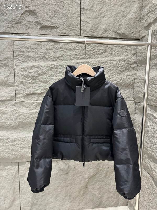 Moncler sz0-3 26yr302