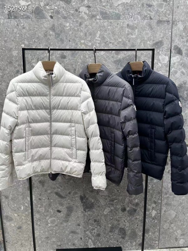 Moncler sz1-5 26yr359