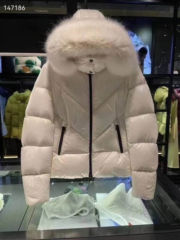 Moncler sz0-3 26yr388