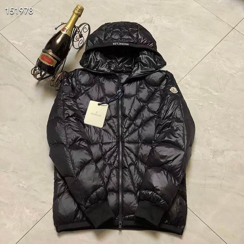 Moncler sz1-5 26yr424