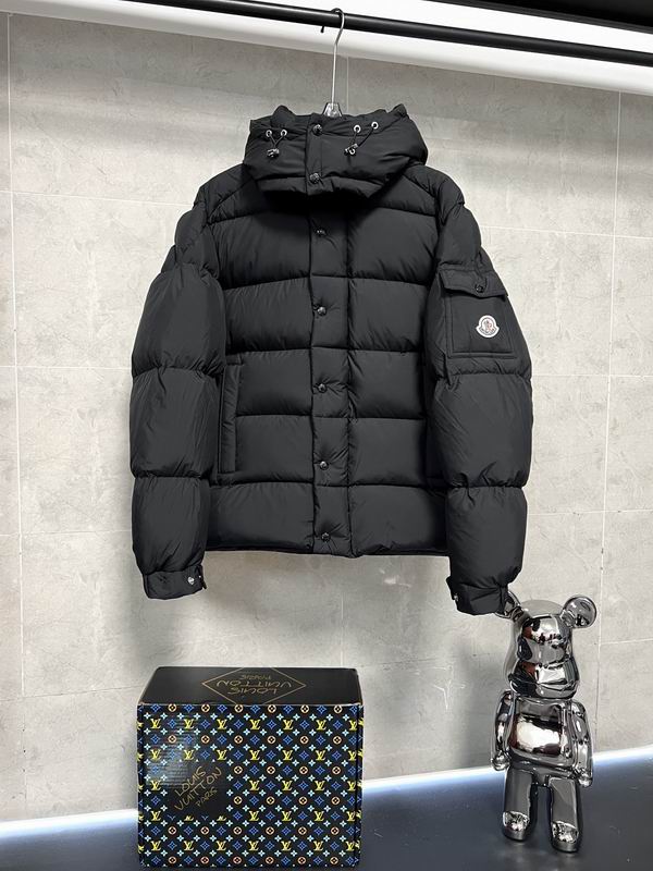 Moncler sz1-5 xetr328