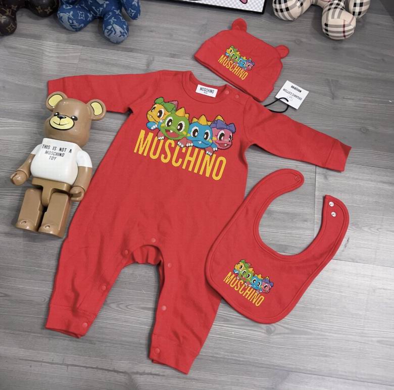 Moschino sz59 66 73 80 85 90 134