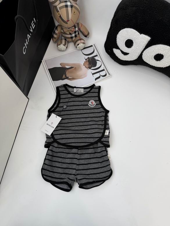 Moncler Ӥ���� 0406